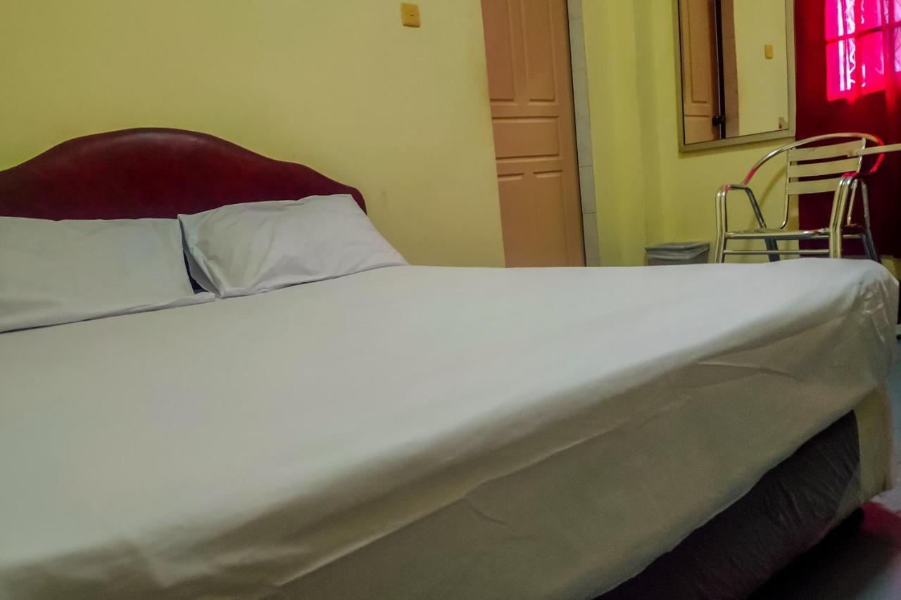 Oyo 3372 Hotel Pelita Terang Nagoya Ngoại thất bức ảnh