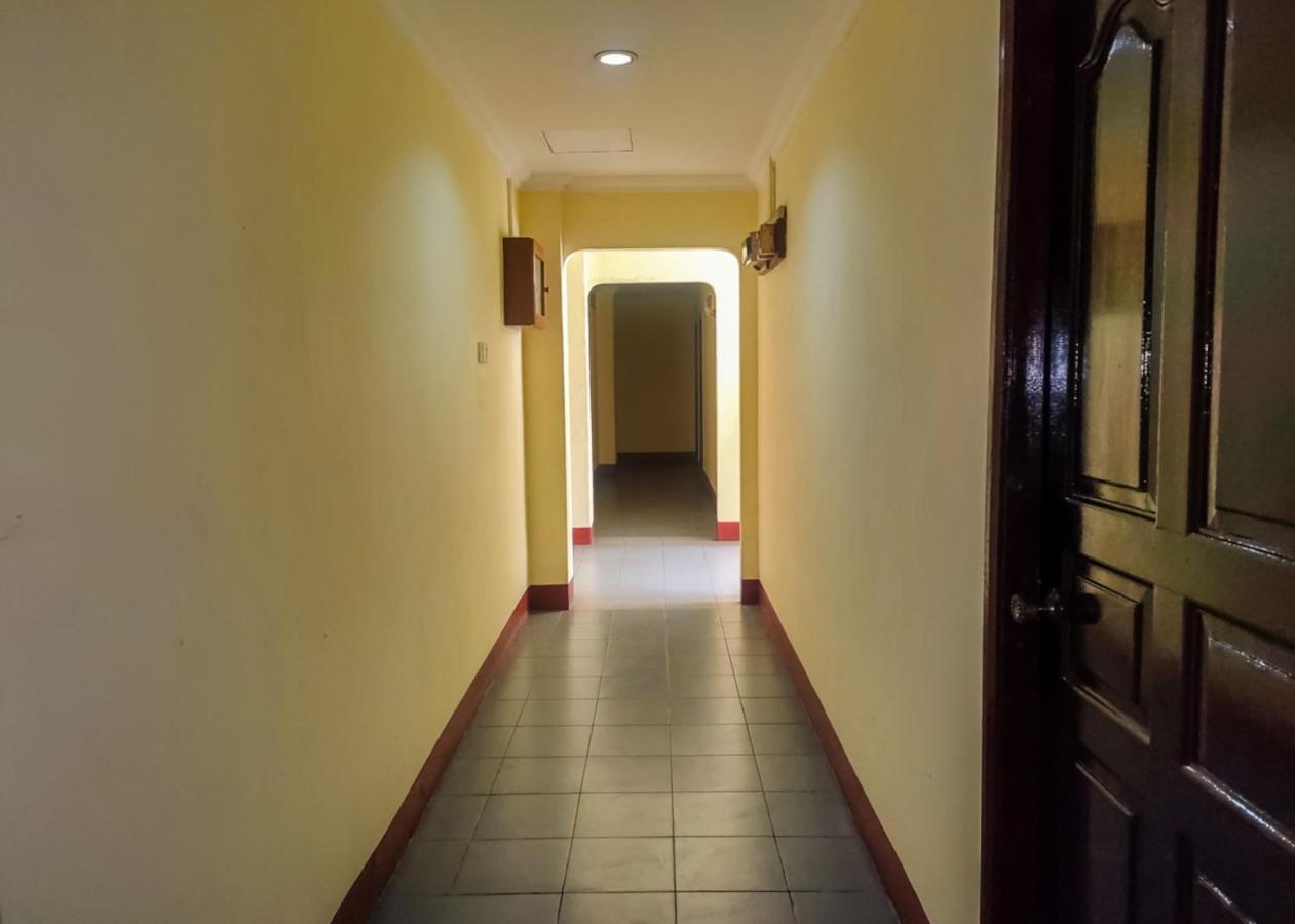 Oyo 3372 Hotel Pelita Terang Nagoya Ngoại thất bức ảnh