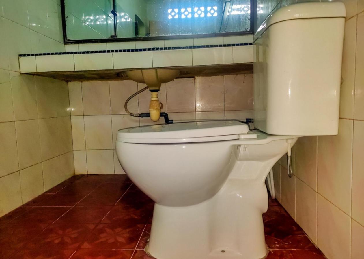 Oyo 3372 Hotel Pelita Terang Nagoya Ngoại thất bức ảnh