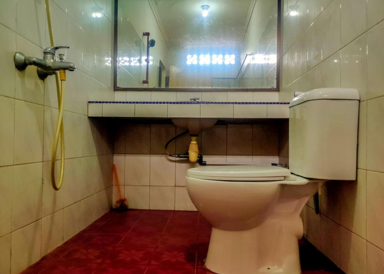 Oyo 3372 Hotel Pelita Terang Nagoya Ngoại thất bức ảnh