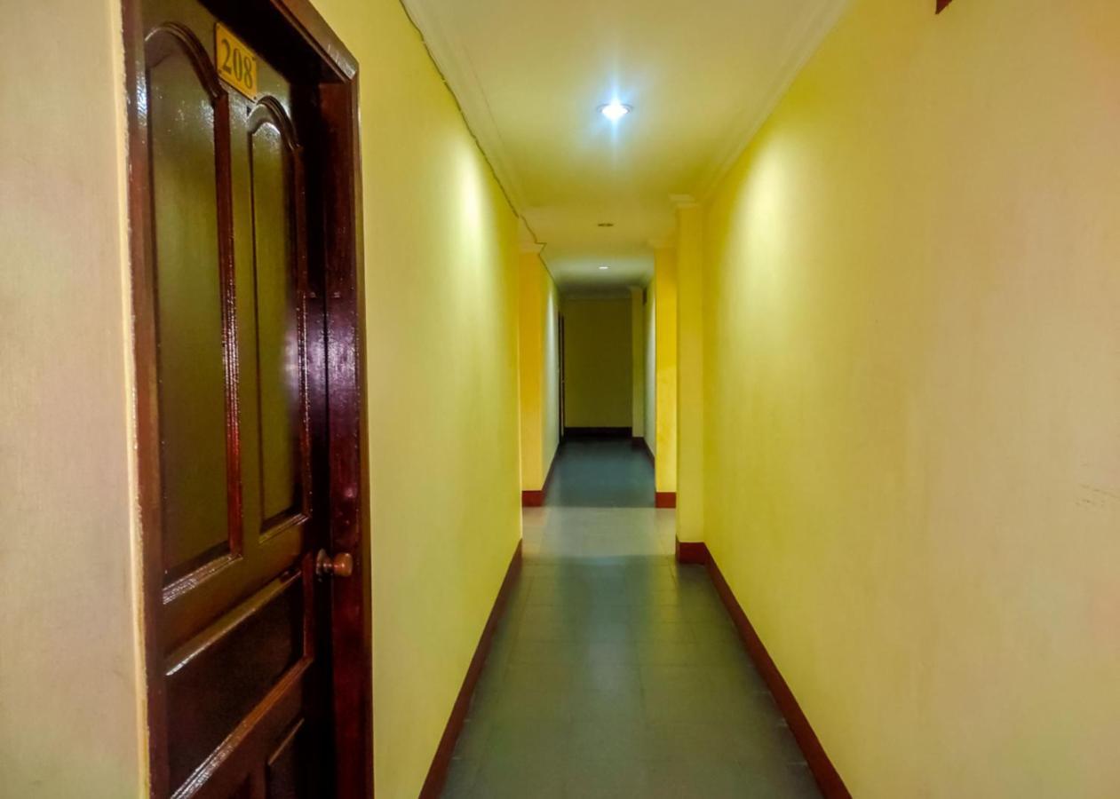Oyo 3372 Hotel Pelita Terang Nagoya Ngoại thất bức ảnh